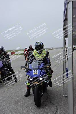 media/Nov-29-2025-TrackDaz (Sat) [[10ae2d9bce]]/Around the Pits/